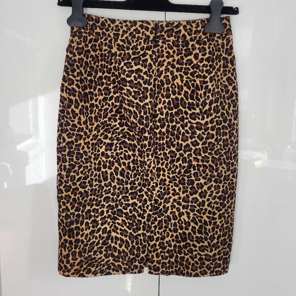 J Crew Leopard Print Cotton Pencil Skirt Size 00P - Picture 2 of 5